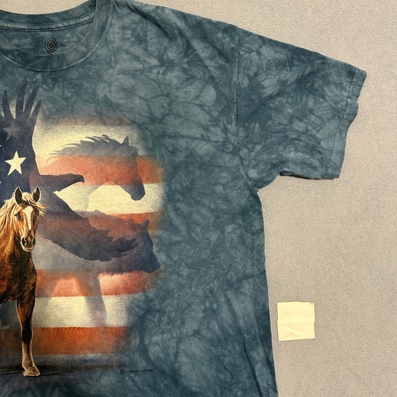 The Mountain Tie Dye Horse Eagle Wolf American Flag Graphic T-Shirt Blue Men 2XL - Picture 5 of 12